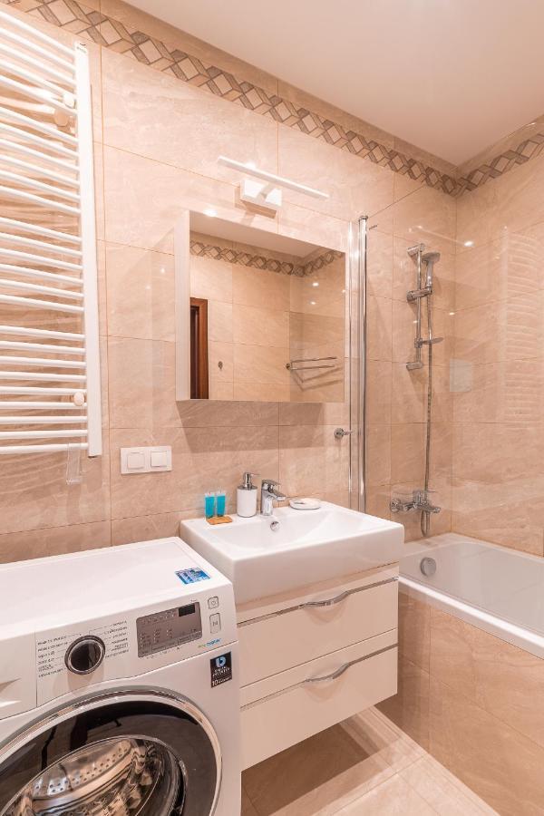 Wroclawska Comfort Apartment คราคูฟ ภายนอก รูปภาพ